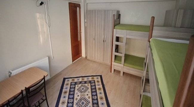 Yeni yönetmelik: İki öğrenci aynı odada kalamayacak