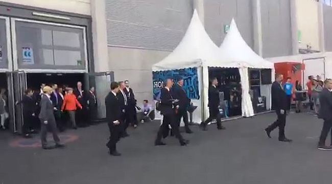 Angela Merkel'in koruma ordusu