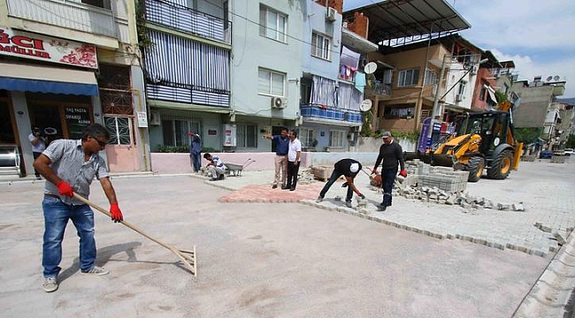 Bayraklı’da kilit parke seferberliği