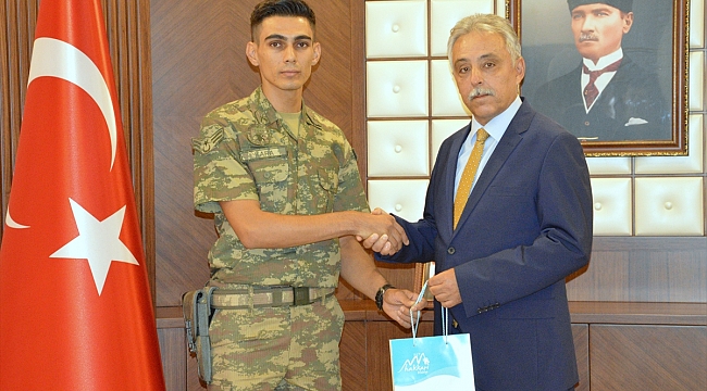 Cumhurbaşkanı'ndan askere yeni telefon