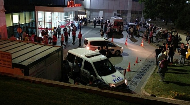 Emniyete bıçaklı saldırı: 1 polis şehit