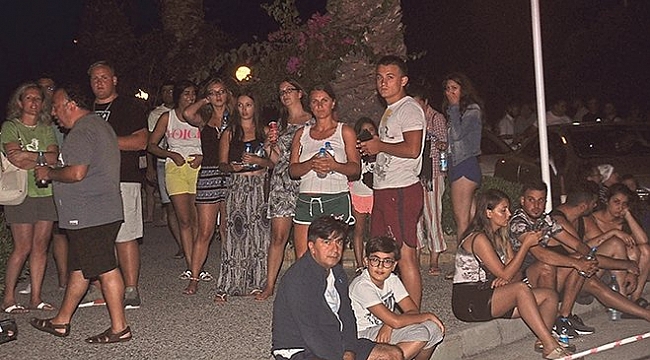 Yangın paniği otel boşalttı!