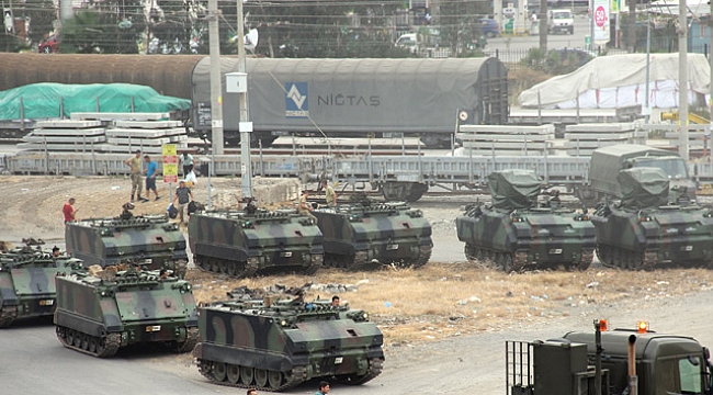 Suriye sınırına askeri sevkiyat devam ediyor