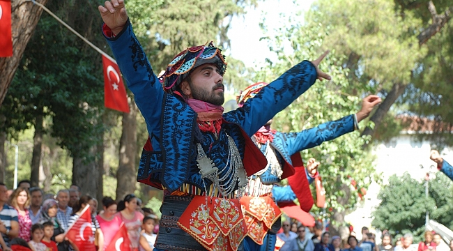 Tire ve Bayındır’da 95. yıl coşkusu