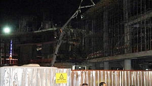 Alışveriş ve kültür merkezi inşaatında göçük: 7 yaralı