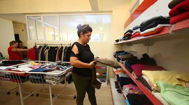 Giyilmeyen kıyafetler sosyal marketlere