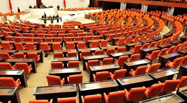 İçtüzük meyvesini verdi: Meclis'te 10 önergeden biri iade ediliyor