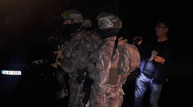 Sarıyer'de birçok adrese şafak operasyonu düzenlendi