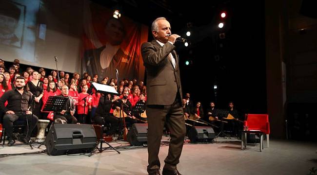 Bayraklı’da unutulmaz “Atatürk” gecesi