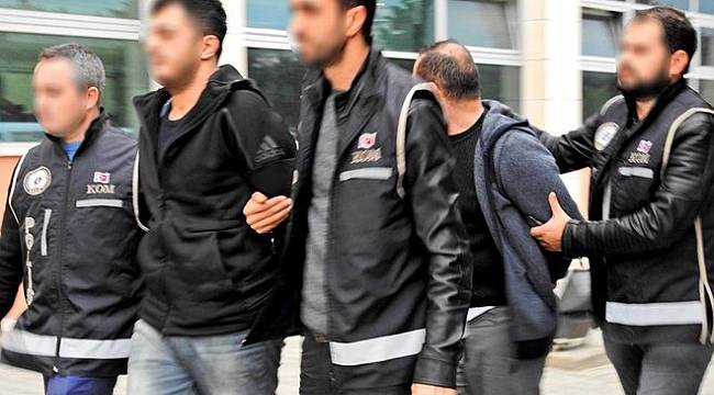 Çeşme&#039;de zehir tacirlerine şok