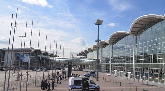 Hamburg Havalimanı kısa süreliğine kapatıldı