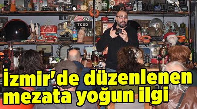 İzmir'de düzenlenen mezata yoğun ilgi