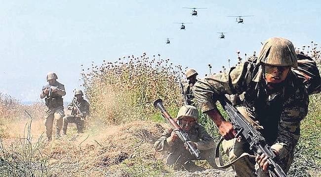 Türk askeri, hainlerin inlerini başlarına yıktı