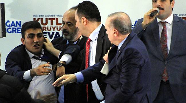 Bu adam koruma ordusunu nasıl aştı!