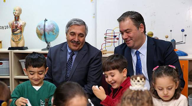 Bucalı miniklere diş bakımı eğitimi