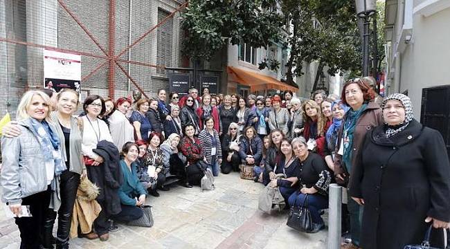 Kadın muhtarlar Konak’ta buluştu