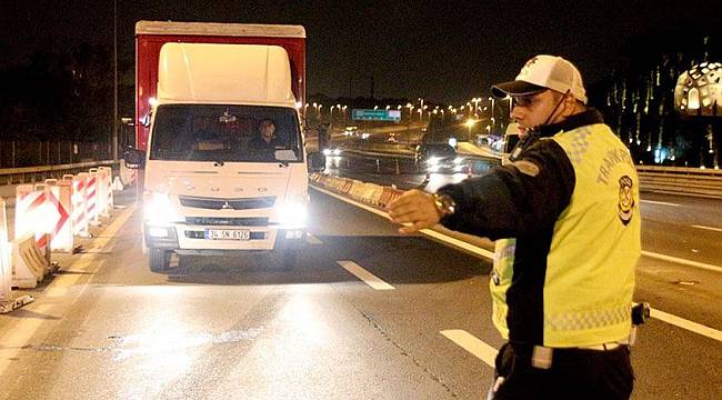 Köprüden kaçak geçen hem ceza yiyecek hem geri dönecek