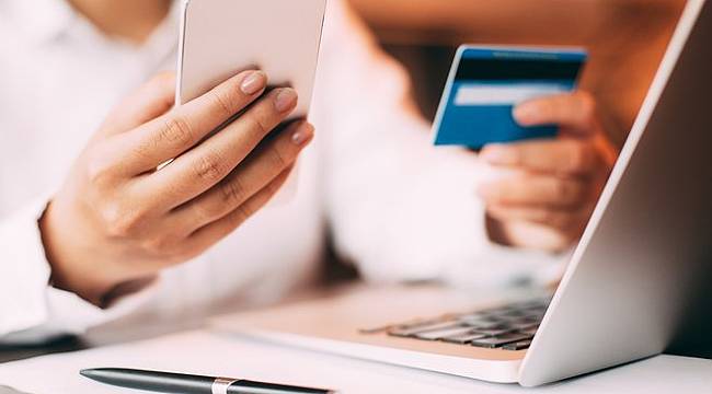 Toplu taşıma, müze, park ödemeleri ve para transferleri için tek kart dönemi