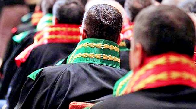 10 hakim ve savcı göreve iade edildi