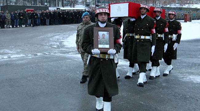 Çukurca şehidi tekbirlerle uğurlandı