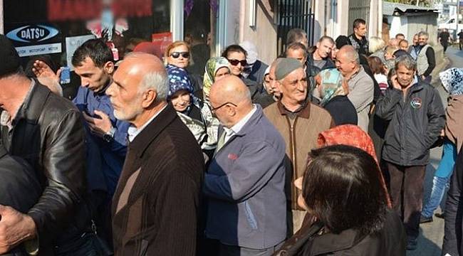 Emekliler faizsiz krediyi bekliyor