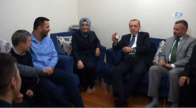 Erdoğan'ın sigara muhabbeti kahkahaya boğdu