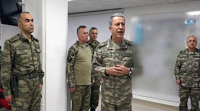 Genelkurmay paylaştı! Orgeneral Akar'ın sınır denetlemeleri…