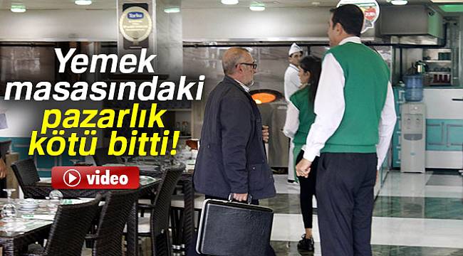 Yemek masasındaki ev pazarlığı İranlı turiste pahalıya mal oldu
