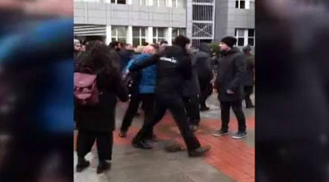Boğaziçi Üniversitesinde polis müdahalesi: 8 gözaltı