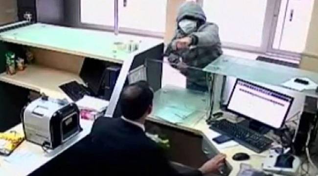 PTT çalışanı canı pahasına böyle direndi