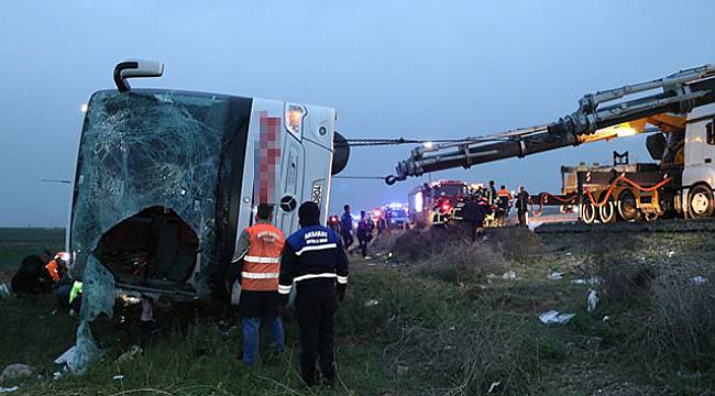 Şoför kalp krizi geçirdi, otobüs şarampole devrildi: 4 ölü, 34 yaralı