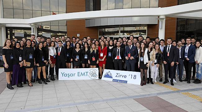 “Y kuşağı yöneticisinden teşekkür bekliyor”