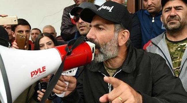 Ermenistan'da muhalif lider Paşinyan başbakan olacak