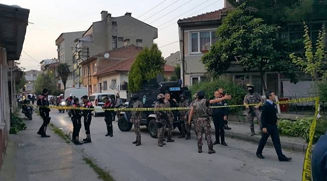 Eşinin başkasıyla birlikte olduğunu iddia etti, kayınpederini öldürdü