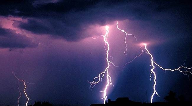 Siirt'te yıldırım düştü! 1 şehit, 7 güvenlik korucu yaralı