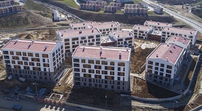 TOKİ'nin Kayaşehir konutlarına yoğun talep