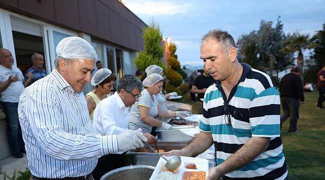Güzelbahçe’de iftar bereketi