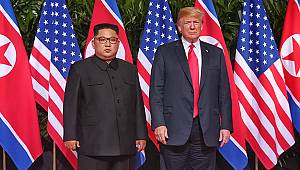 Trump ve Kim, Singapur'da görüştü