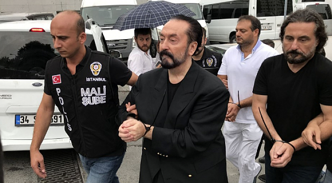 Adnan Oktar&#039;ın yetim mağdurundan korkunç ifadeler!