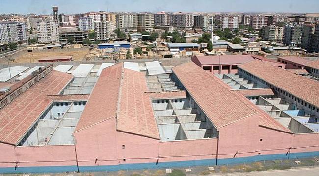 FETÖ&#039;cülerin bulunduğu Sincan Cezaevi&#039;nde seçim sonucu belli oldu