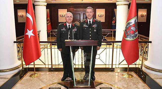 Hulusi Akar, Genelkurmay Başkanlığı görevini devretti