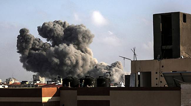 İsrail, Gazze şehir merkezini bombaladı: 2 çocuk öldü