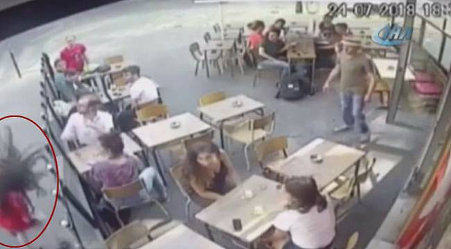 Sokak ortasında kadına şiddet kameraya yansıdı