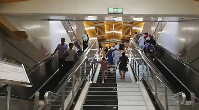 Çin’de piyano merdivenler