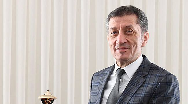 Sosyal Medya'da Bakan Selçuk rüzgarı