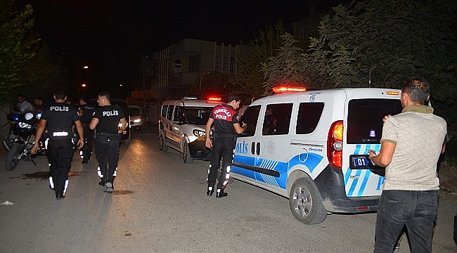 10 yaşındaki çocuk pompalı tüfekle dehşet saçtı