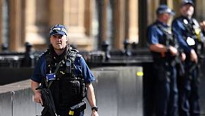 BBC binası önünde bomba alarmı