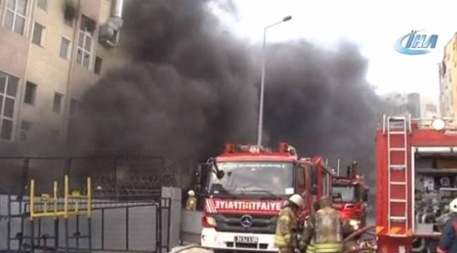 Beylikdüzü Mermerciler Sanayi Sitesi'nde yangın