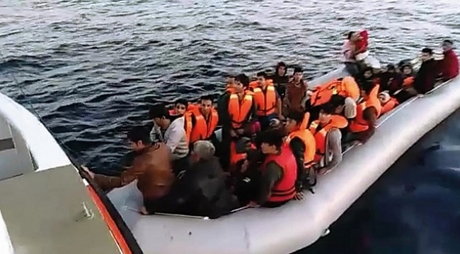 25'i çocuk 53 kaçak göçmen yakalandı