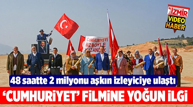 AK Parti İzmir'in 'Cumhuriyet' filmine büyük ilgi